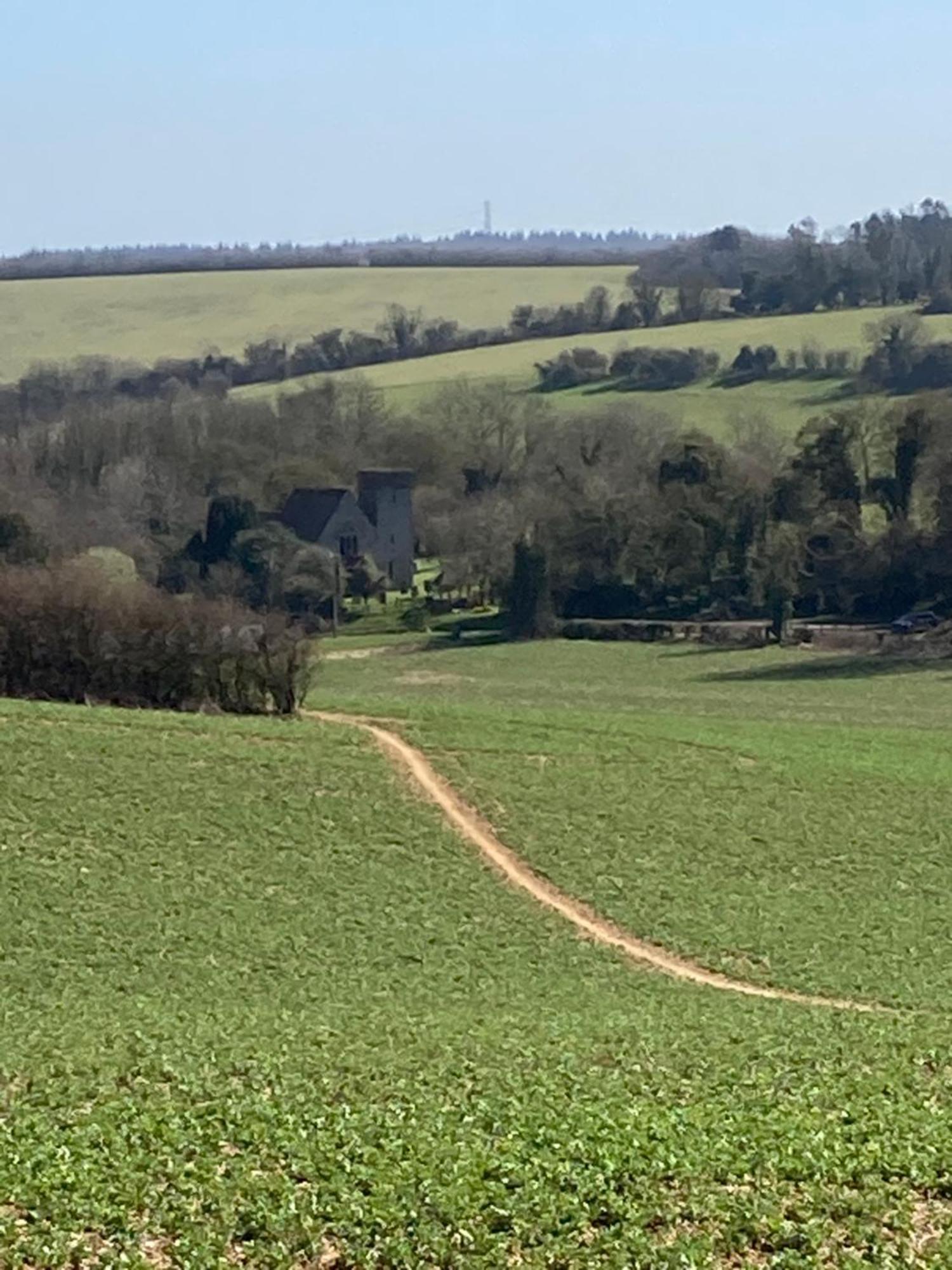 Five Cottages In Aonb And A Hobbit House! 坎特伯雷 外观 照片